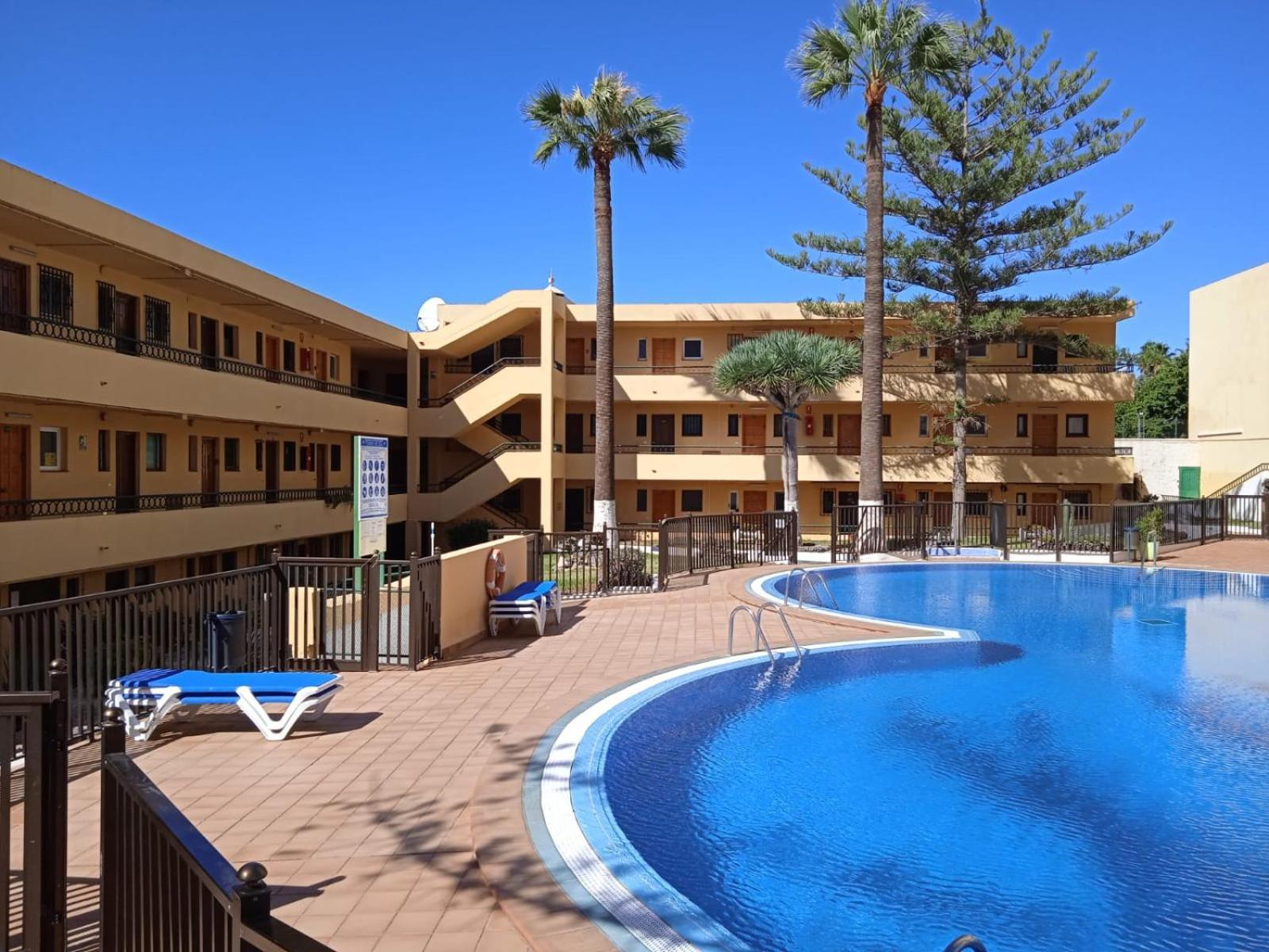 Firstline Apartment Los Cristianos Arona (Tenerife) Exterior foto