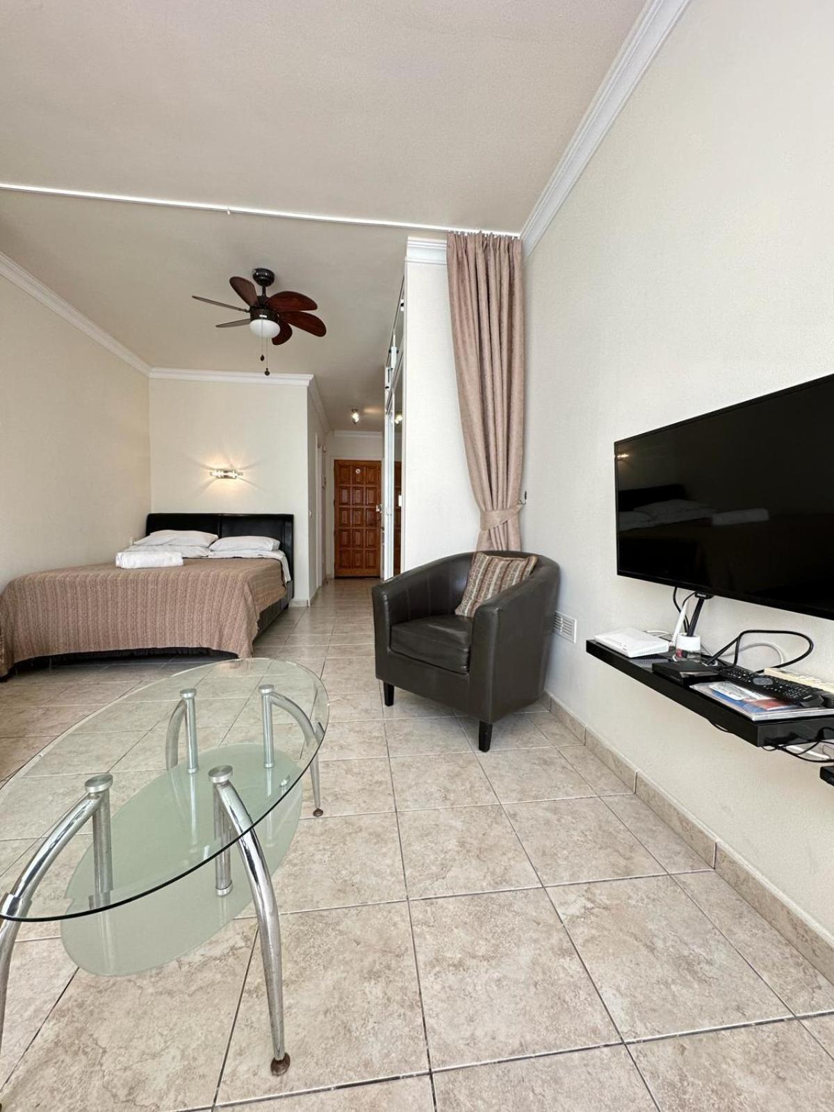 Firstline Apartment Los Cristianos Arona (Tenerife) Exterior foto