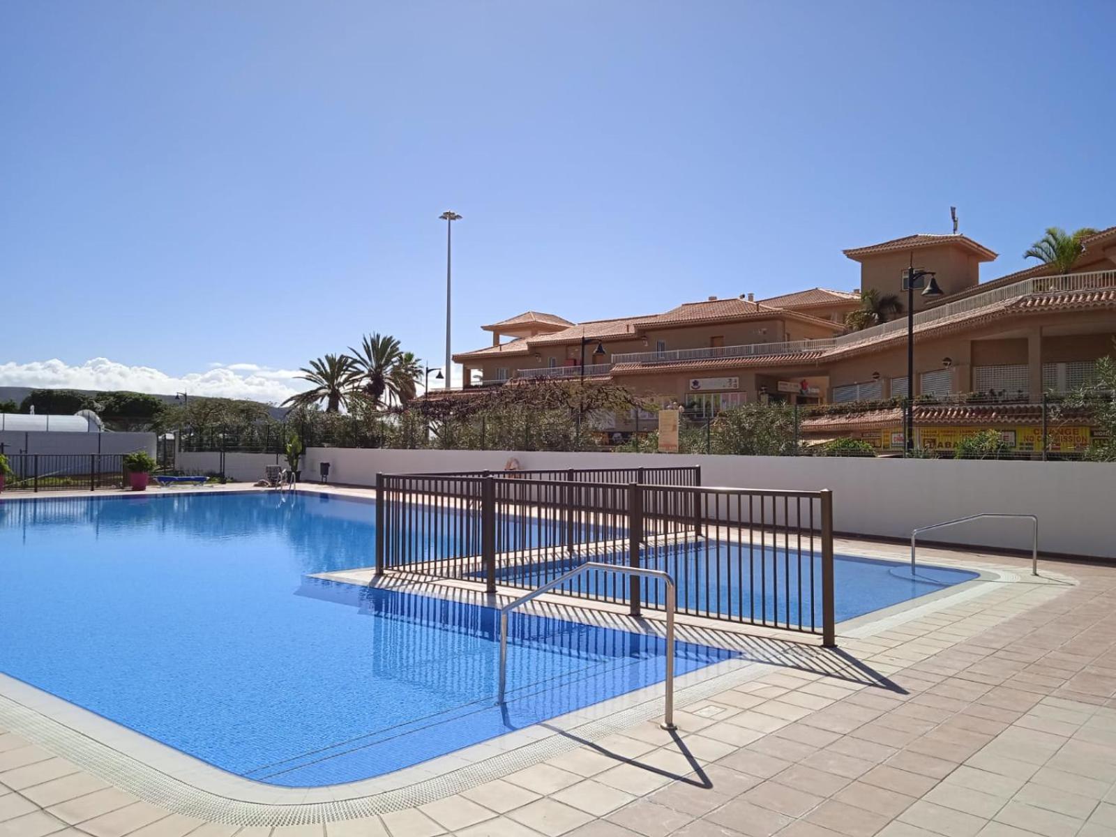 Firstline Apartment Los Cristianos Arona (Tenerife) Exterior foto