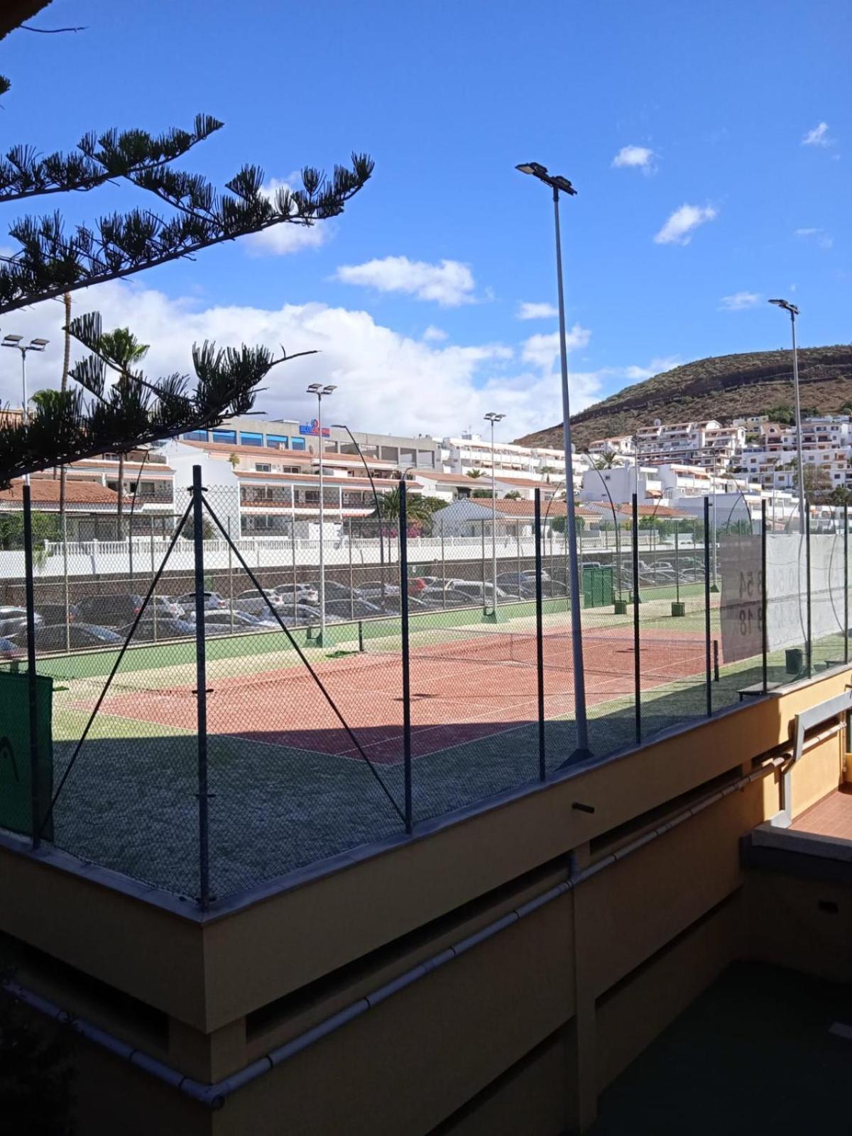 Firstline Apartment Los Cristianos Arona (Tenerife) Exterior foto